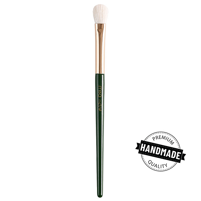 Pensula emerald pentru aplicare si blenduire fard din par de capra m014