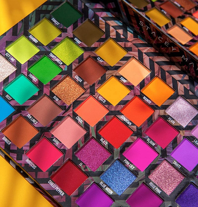 Paleta de farduri love tahiti carnival iii