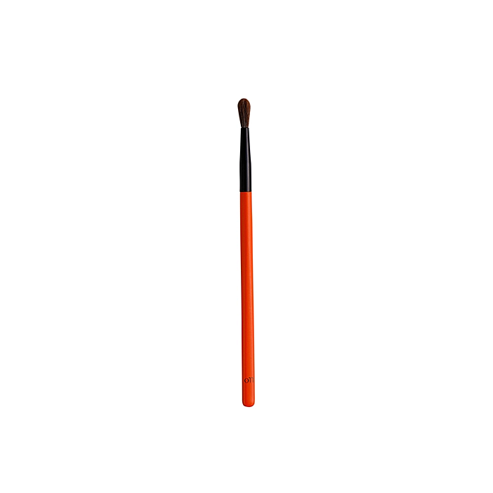 Pensula orange kiss pentru blending din fibra vegana si de bursuc  o11