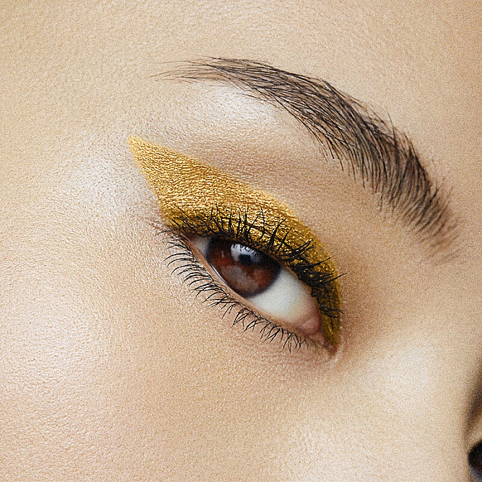 Creion stick 3 in 1 aqua resist smoky shadow
