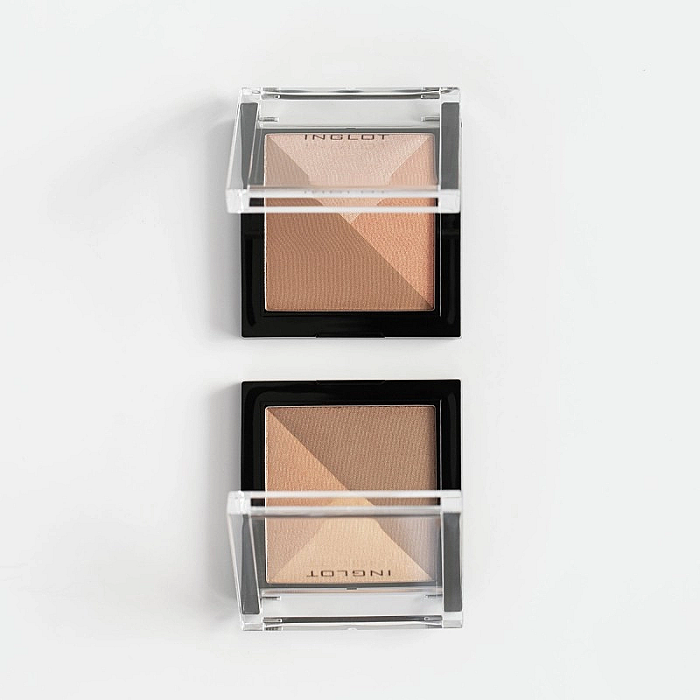 Paleta multicolor iluminator si bronzer