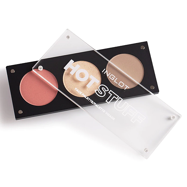 Paleta trio blush, iluminator si sculpting hot stuff