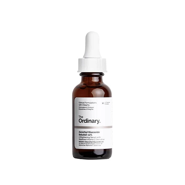 Ser cu solutie de ascorbyl glucoside 12%