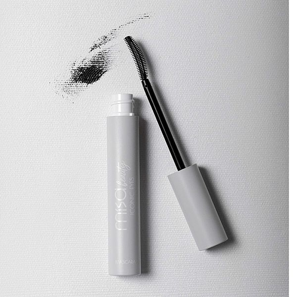 Mascara long lasting iconic eyes