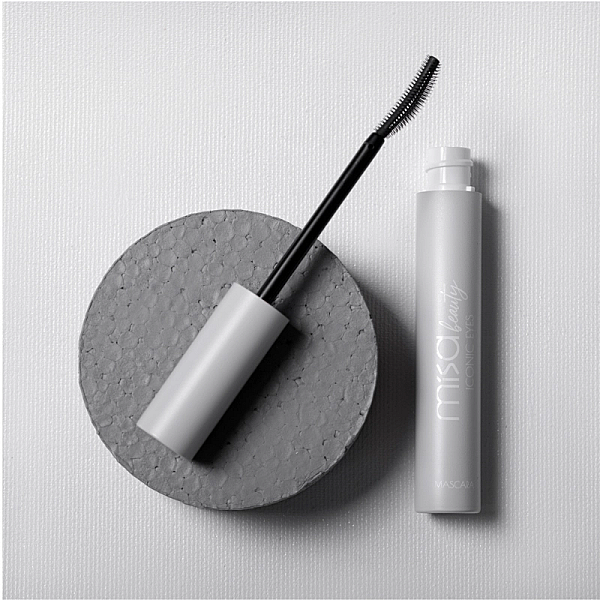 Mascara long lasting iconic eyes