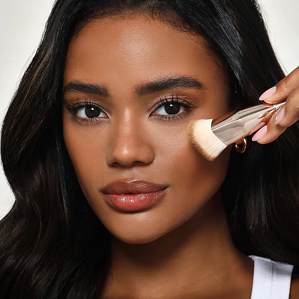 Pensula ten complexion brush
