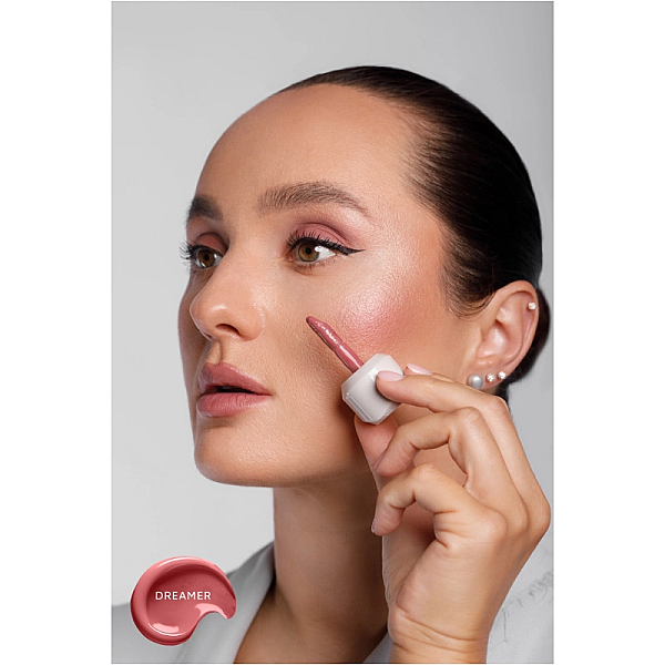 Blush lichid velvet