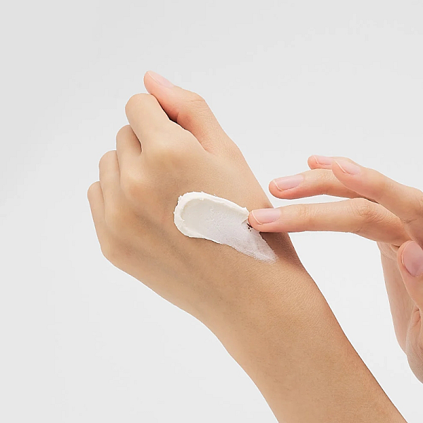 Crema faciala pentru pete pigmentare Cemenrete Picotonic Shot