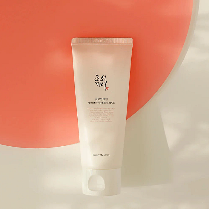 Gel exfoliant cu extract de caise