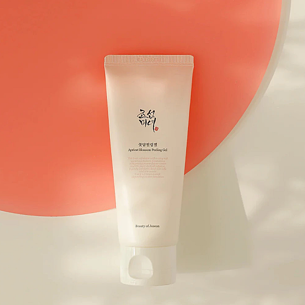 Gel exfoliant cu extract de caise