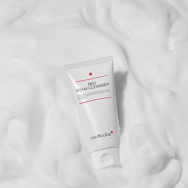 Spuma de curatare cu acid salicilic 0.5% Red Foam Cleanser