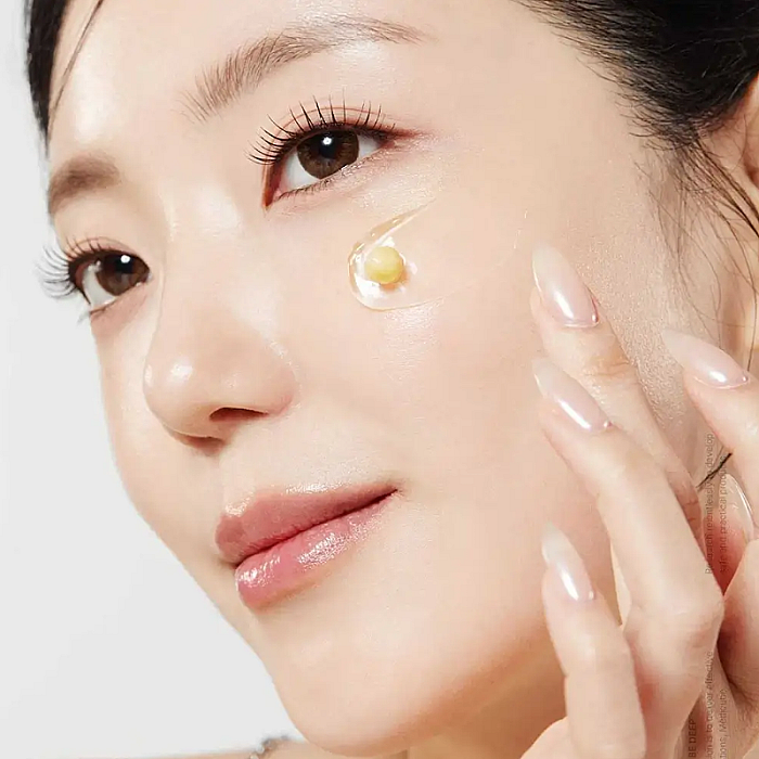 Crema pentru iluminare cu capsule de vitamina C Deep Vita C Capsule