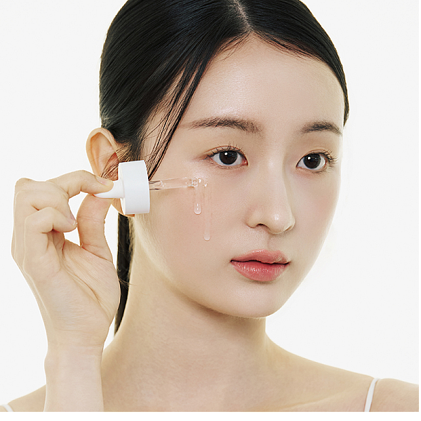 Ser concentrat cu niacinamide si vitamina C Lab in Nature Madagascar Centella Boosting Shot Ampoule