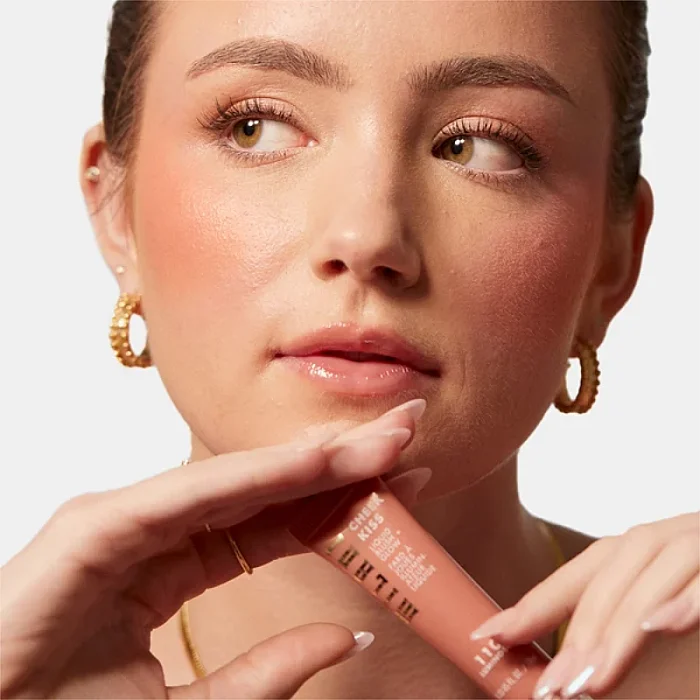 Blush lichid iluminator Cheek Kiss Blush + Glow